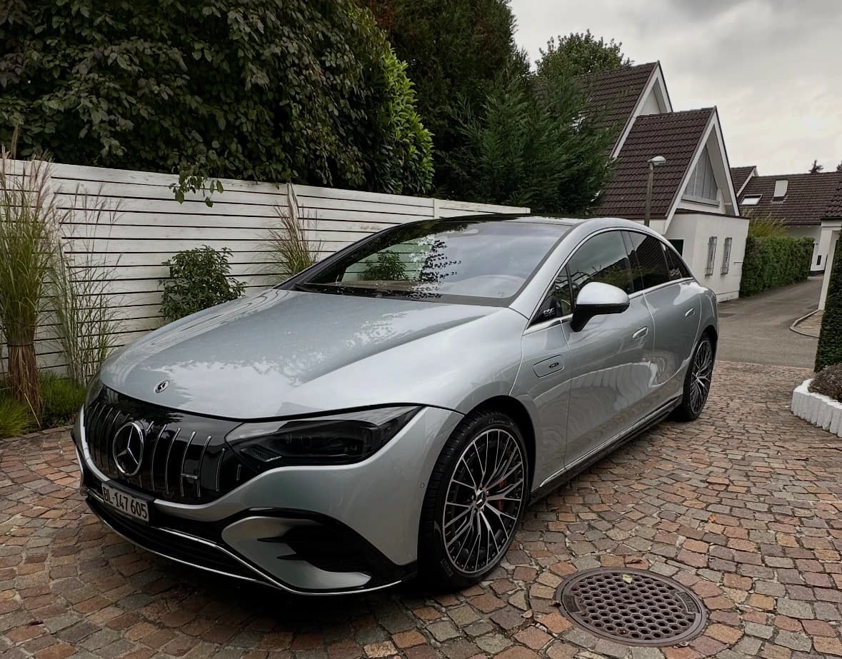 Mercedes EQE