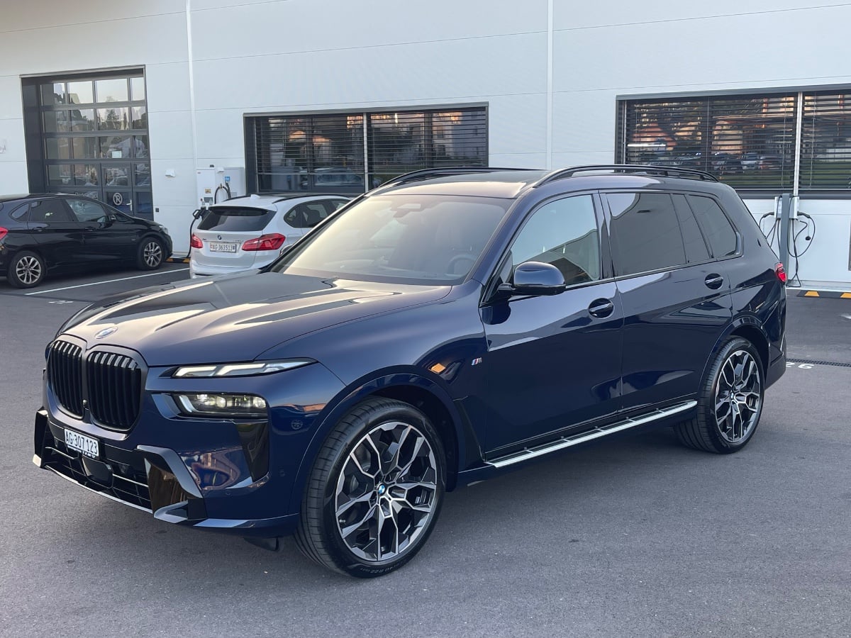 BMW X7