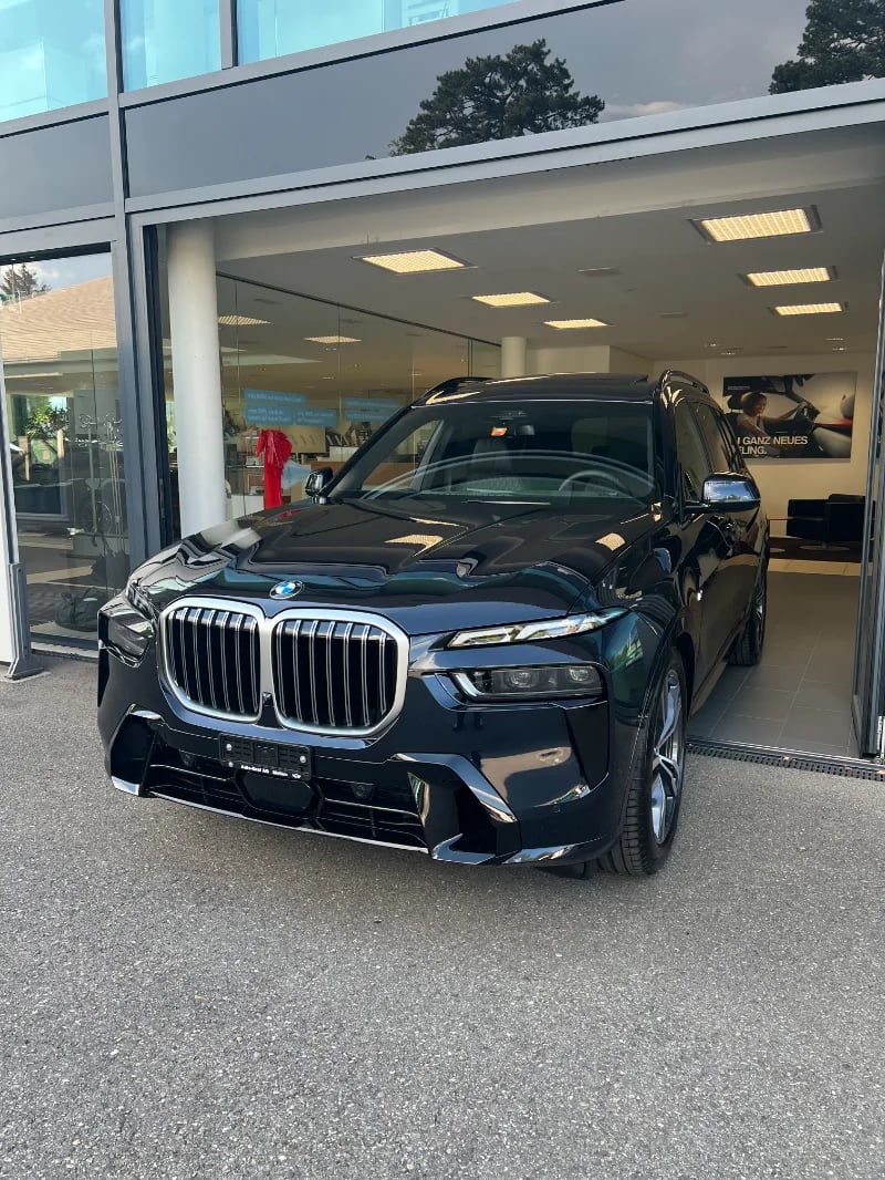 BMW X7
